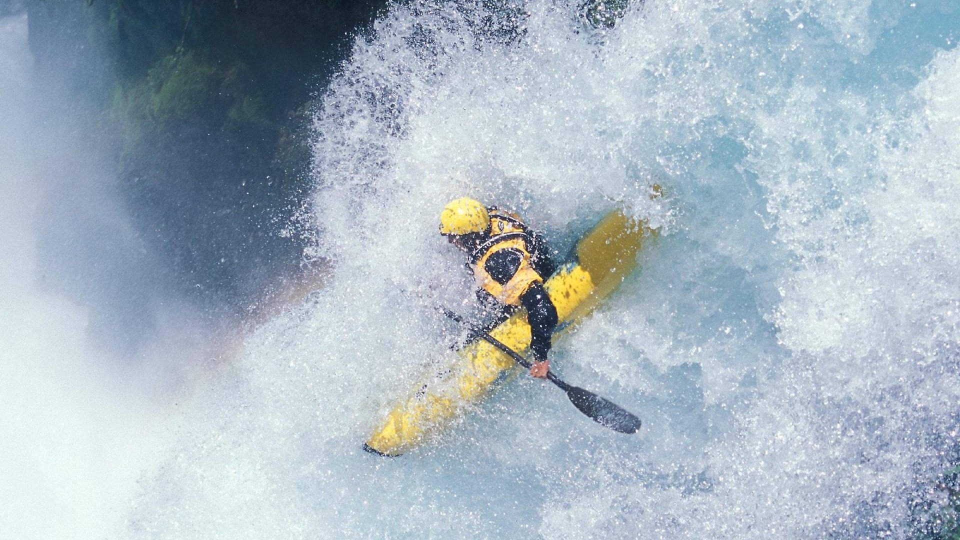 国家队举办青少年运动员技术讲座 鼓励创新思维，青少年运动技能