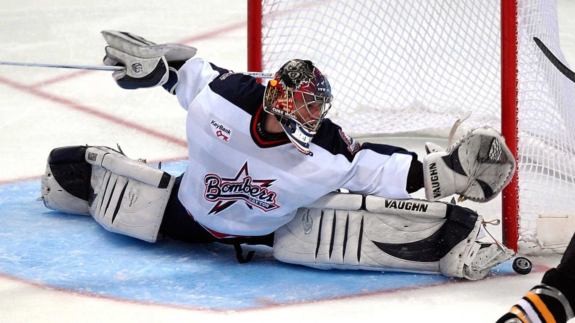 打造内容与互动结合的体育新闻生态，体育新闻娱乐化